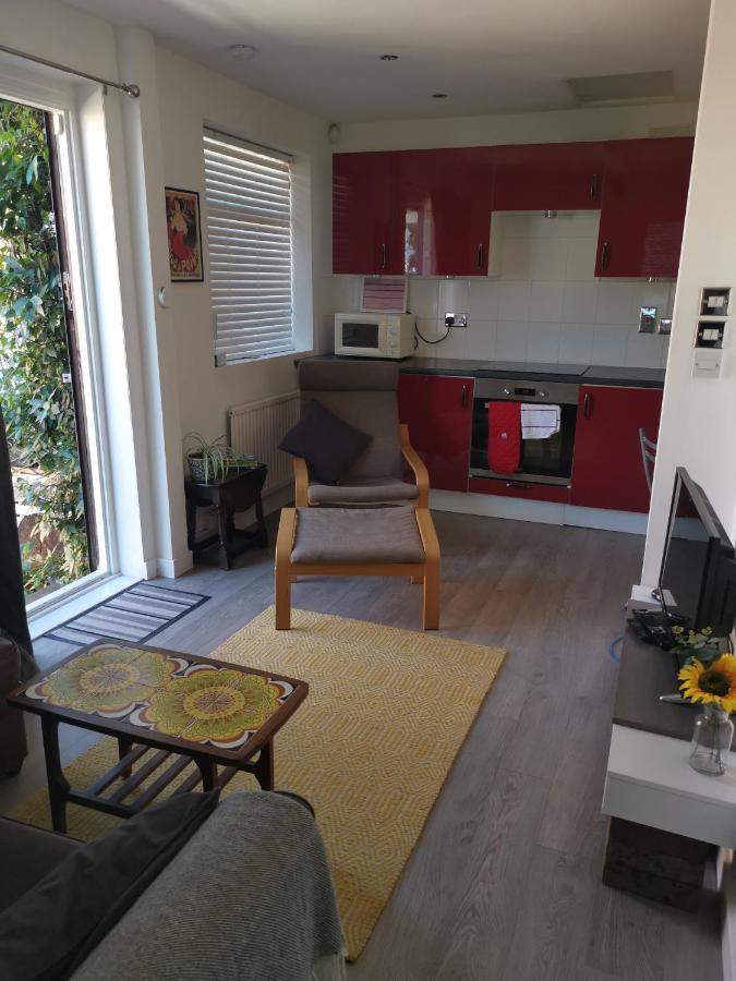برايتون Bungalow With Parking, Near Preston Park المظهر الخارجي الصورة